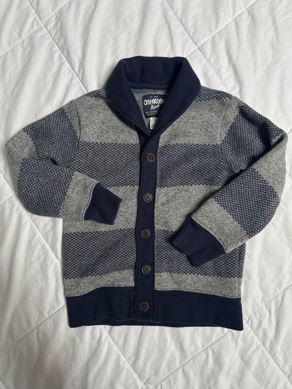 Boys size 6 Oshkosh shawl collar navy & gray striped cozy button-up cardigan
